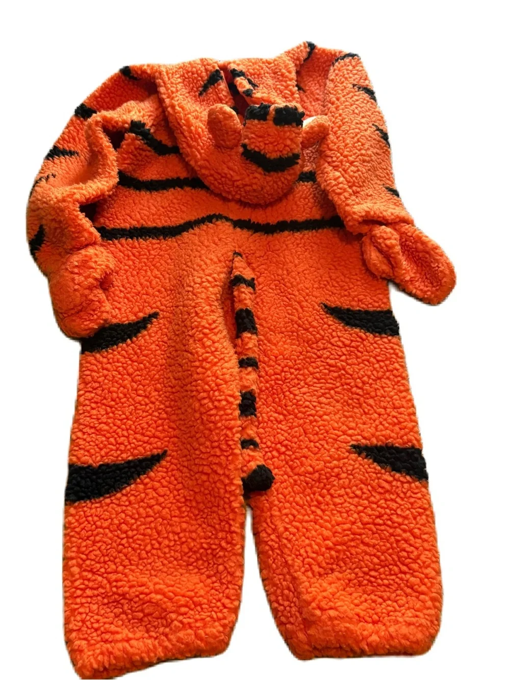 Disney Store Plush Tigger Orange Sherpa Hooded Costume 4-6 Halloween Land World